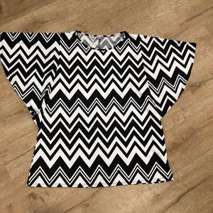 Magic Fit Black & White Blouse